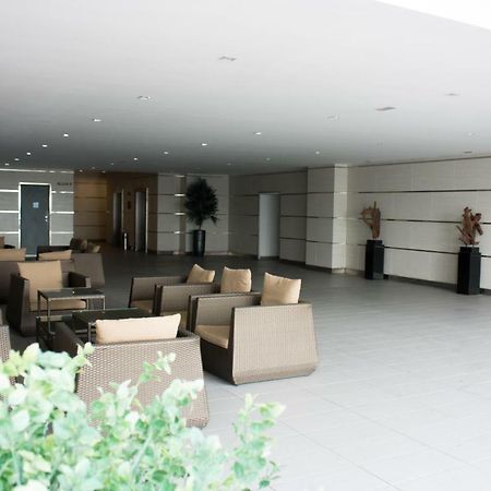 Ashton Meridin Suites Nusajaya  Bagian luar foto